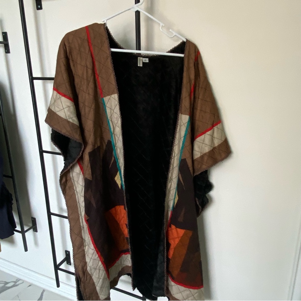 Chic Multicolor Women's Cape - image 1